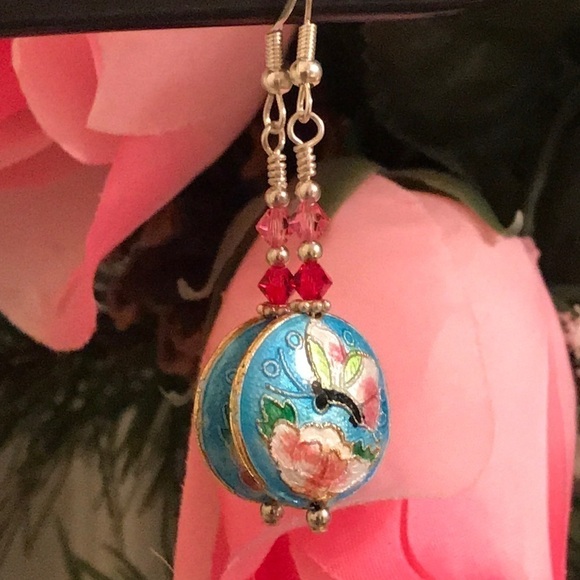 🔥ON SALE🔥3/$30🔥 💖 LA Design💖Handmade Earrings - Picture 5 of 6